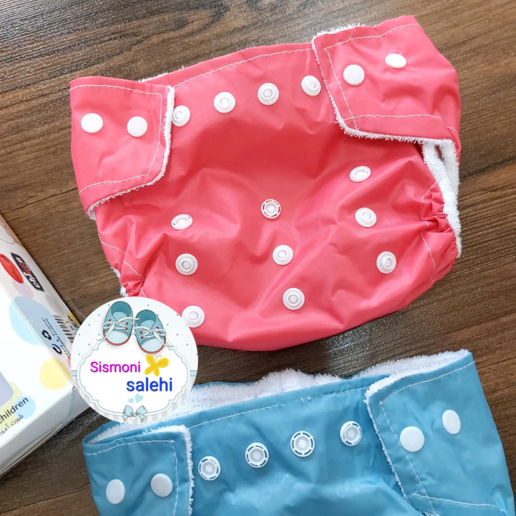 پوشک دکمه ای