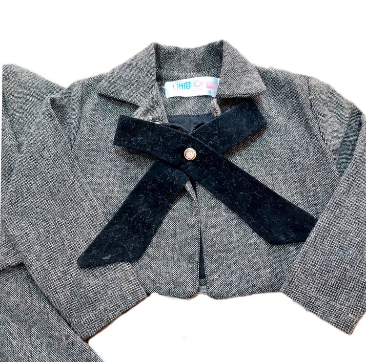 سارافون همراه با کت