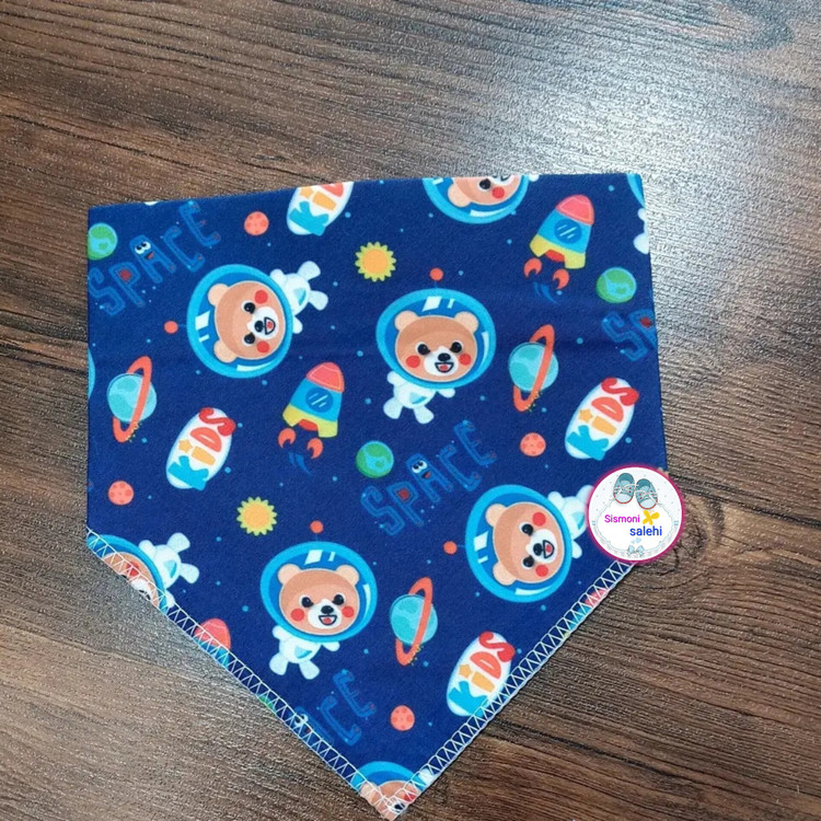 پیش بند نوزاد