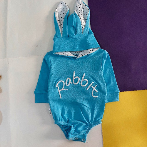 زیر دکمه بچگانه