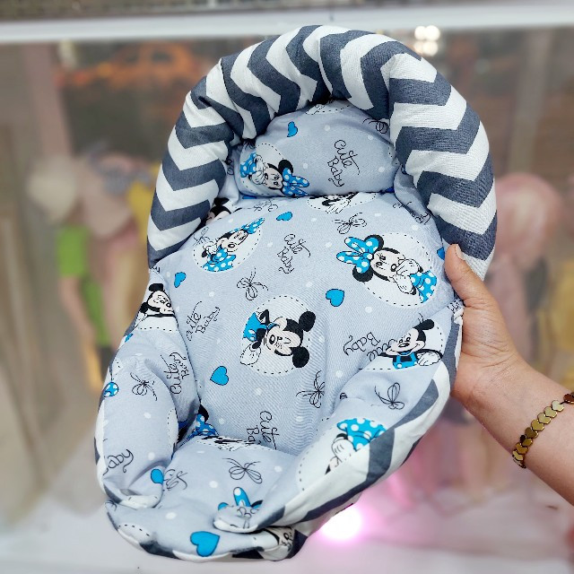 آغوشی نوزاد