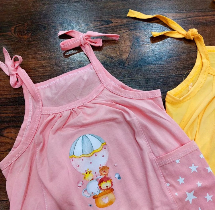 ساحلی دخترونه