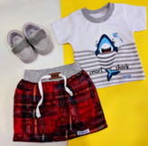 لباس بچگانه