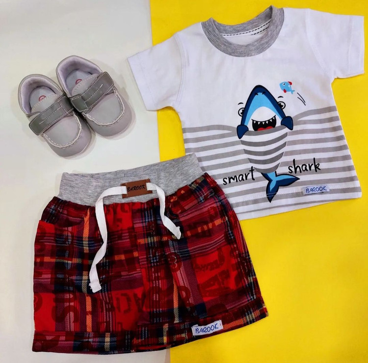 لباس بچگانه