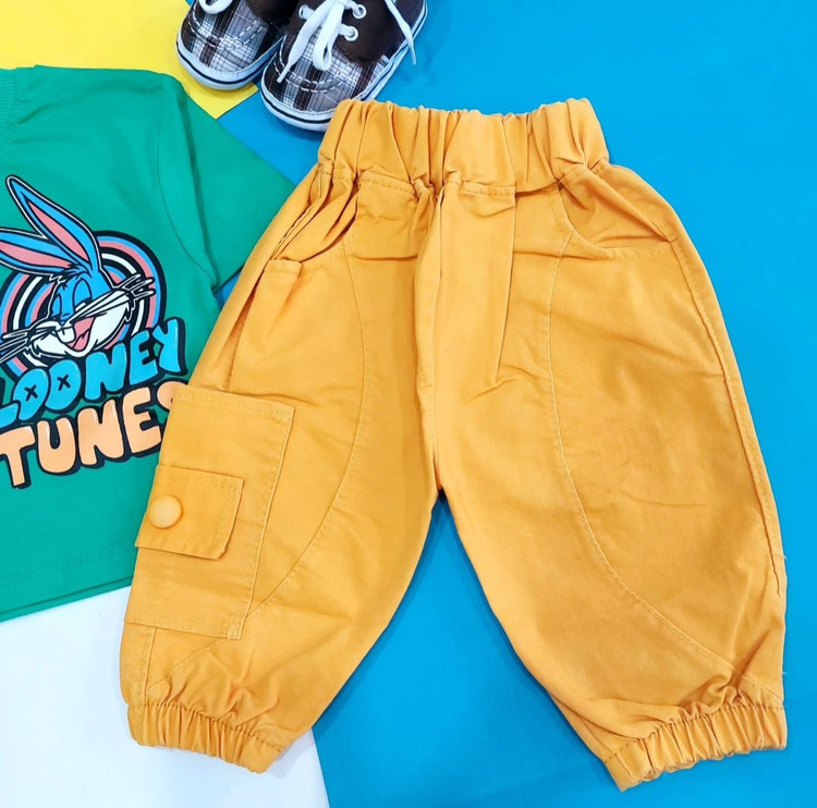 شلوارک بچگانه