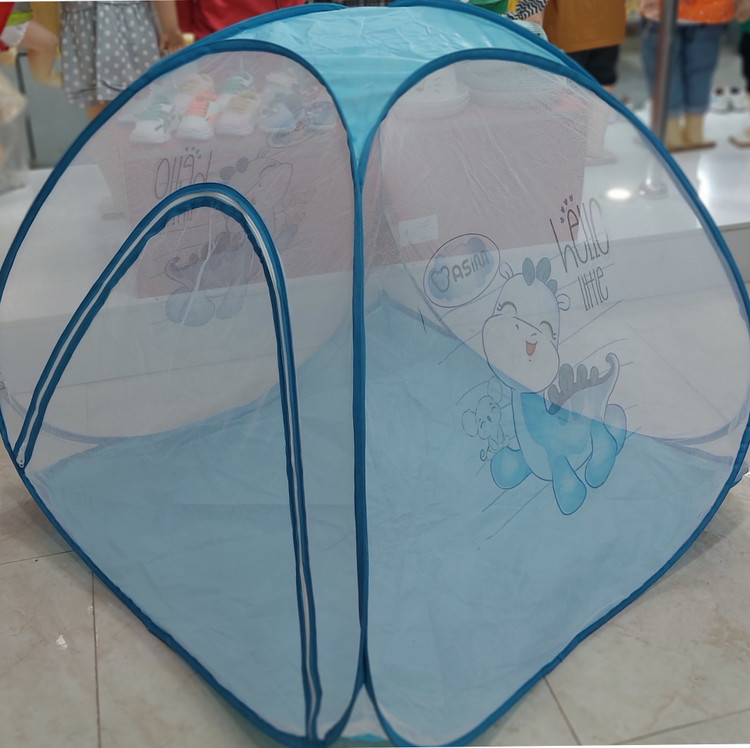 پشه بندی نوزادی