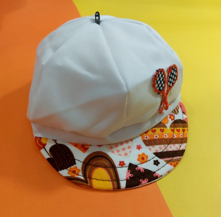 کلاه لبه دار