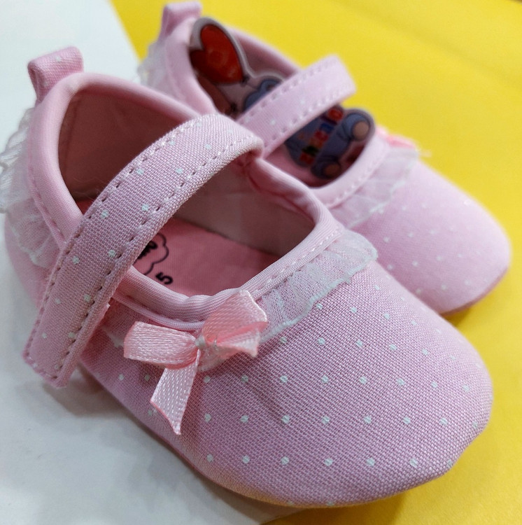 پاپوش نوزاد