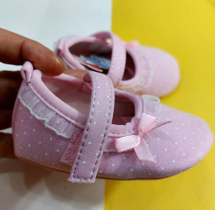 پاپوش نوزاد