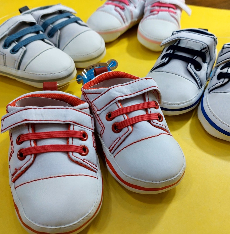 پاپوش نوزادی بچگانه