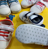 پاپوش بچگانه