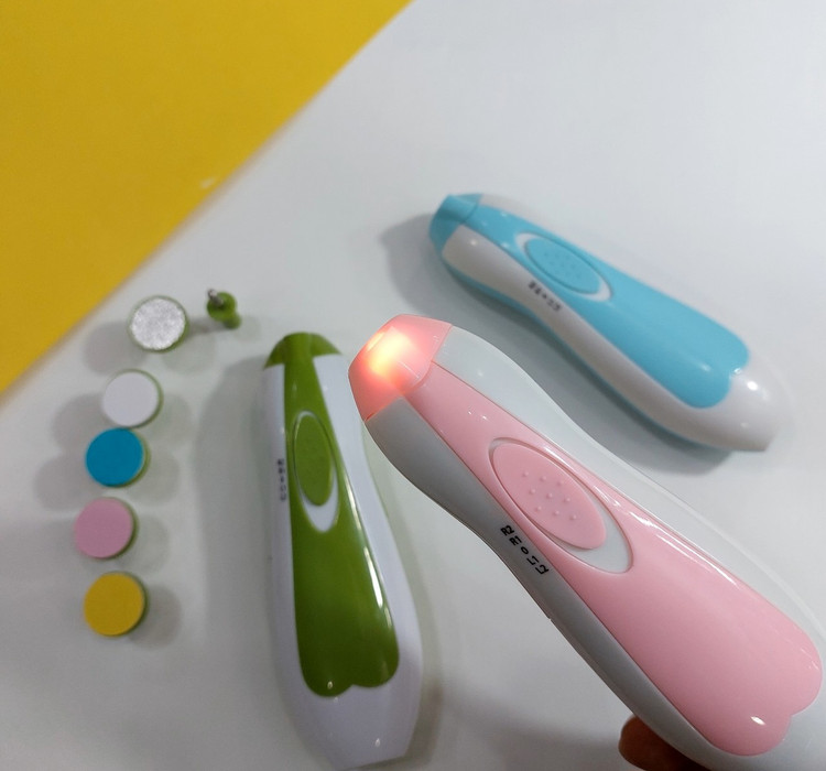 بهداشت ناخن کودک