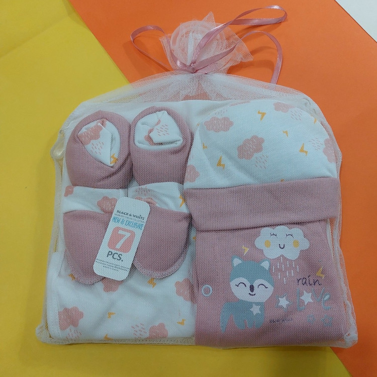 ست بیمارستانی نوزاد