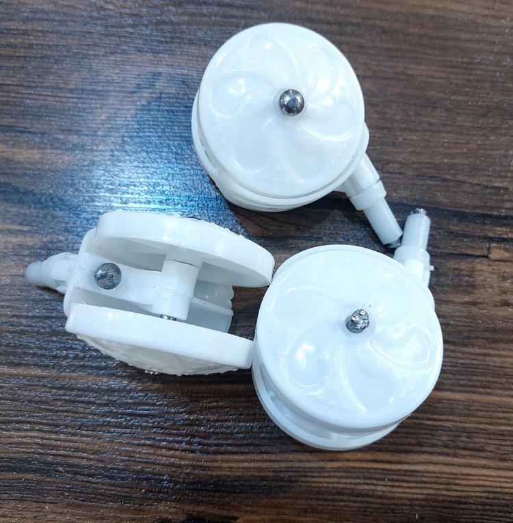 چرخ روروک پلاستیکی