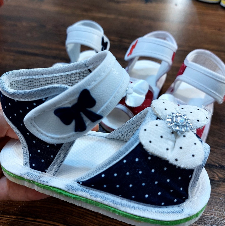 صندل دختراته