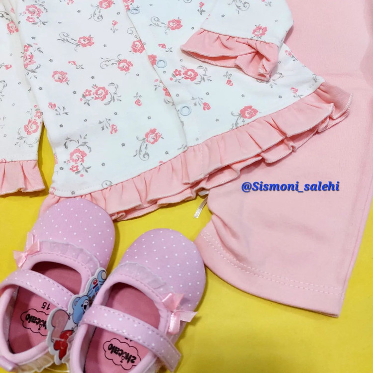 لباس بچگانه