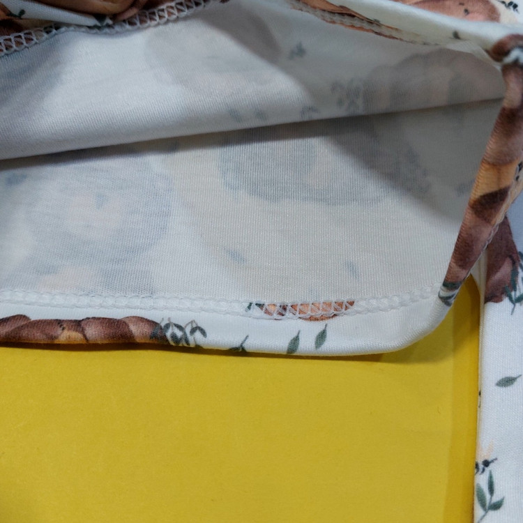 لباس بچگانه