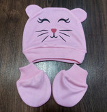 کلاه نخی نوزاد