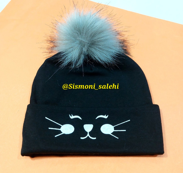 کلاه پنبه پوم دار