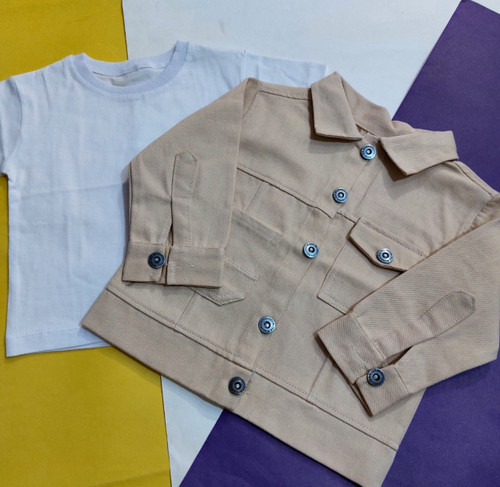 لباس بچگانه