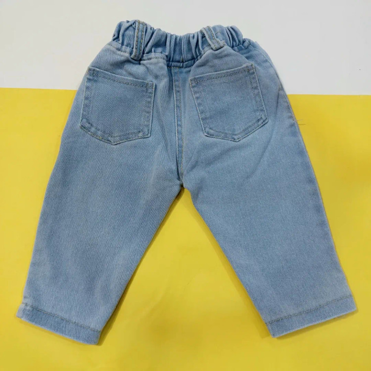 شلوار لی بچگانه