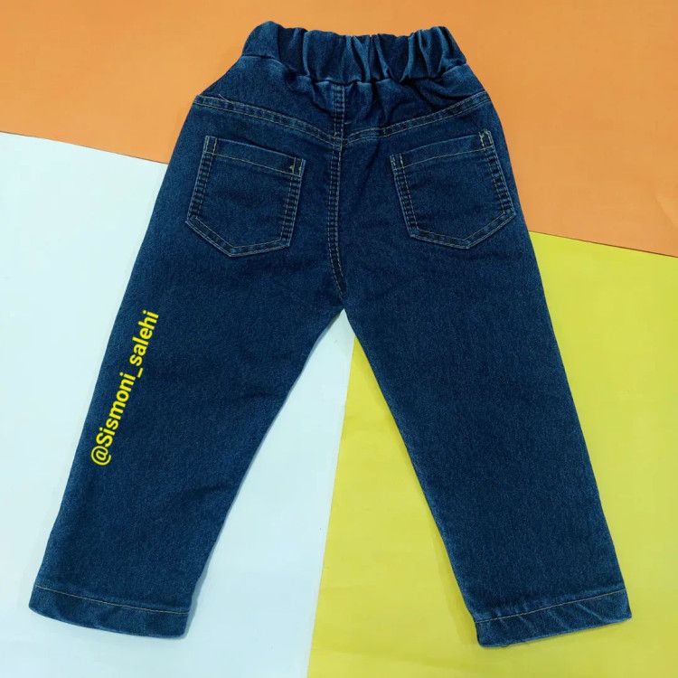 شلوار جین بچگانه