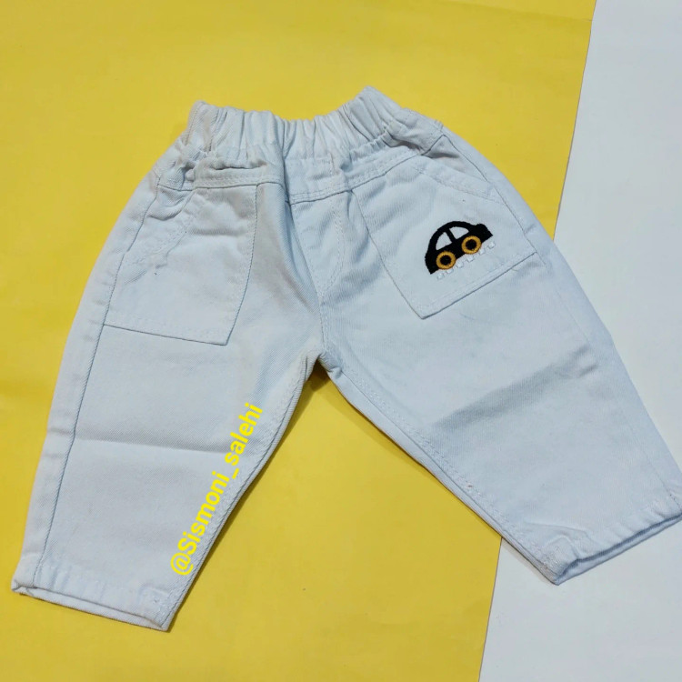 شلوار مام جین سفید بچگانه