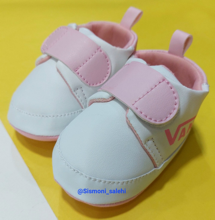 پاپوش نوزاد