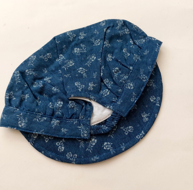 کلاه لبه دار بچگانه