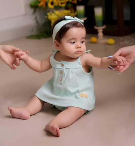 سارافون بندی نوزاد