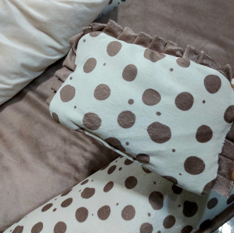 بالش مخمل نوزادی