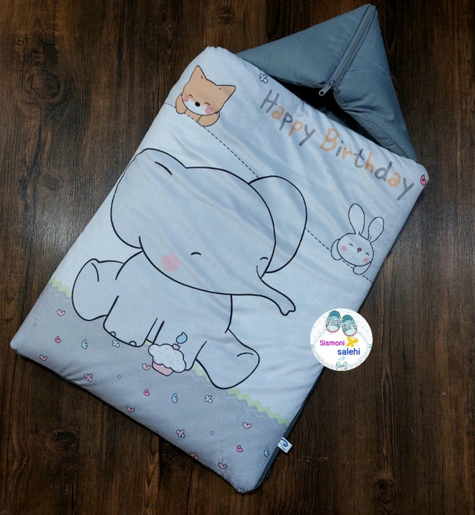 قنداق فرنگی مخمل نوزاد