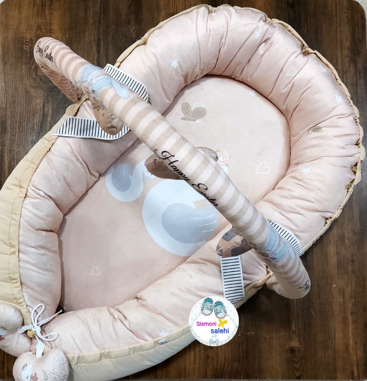 تسک لبه دار و بازی نوزاد