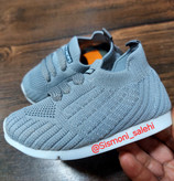 خرید با پایین ترین قیمت کفش بچگانه