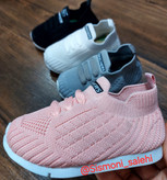 خرید کفش بچگانه