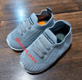 ارسال فوری کفش بچگانه