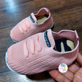 کفش صدادار سوتی اسکیچرز