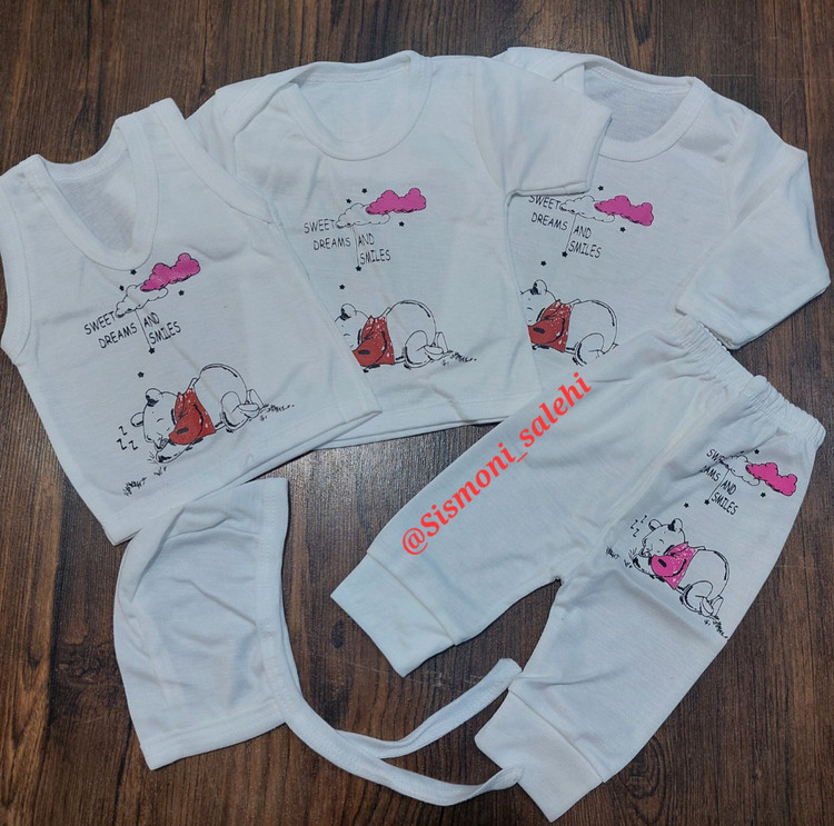 خرید لباس صفر نوزاری ۵ تکه با قیمت مناسب و ارسال فوری