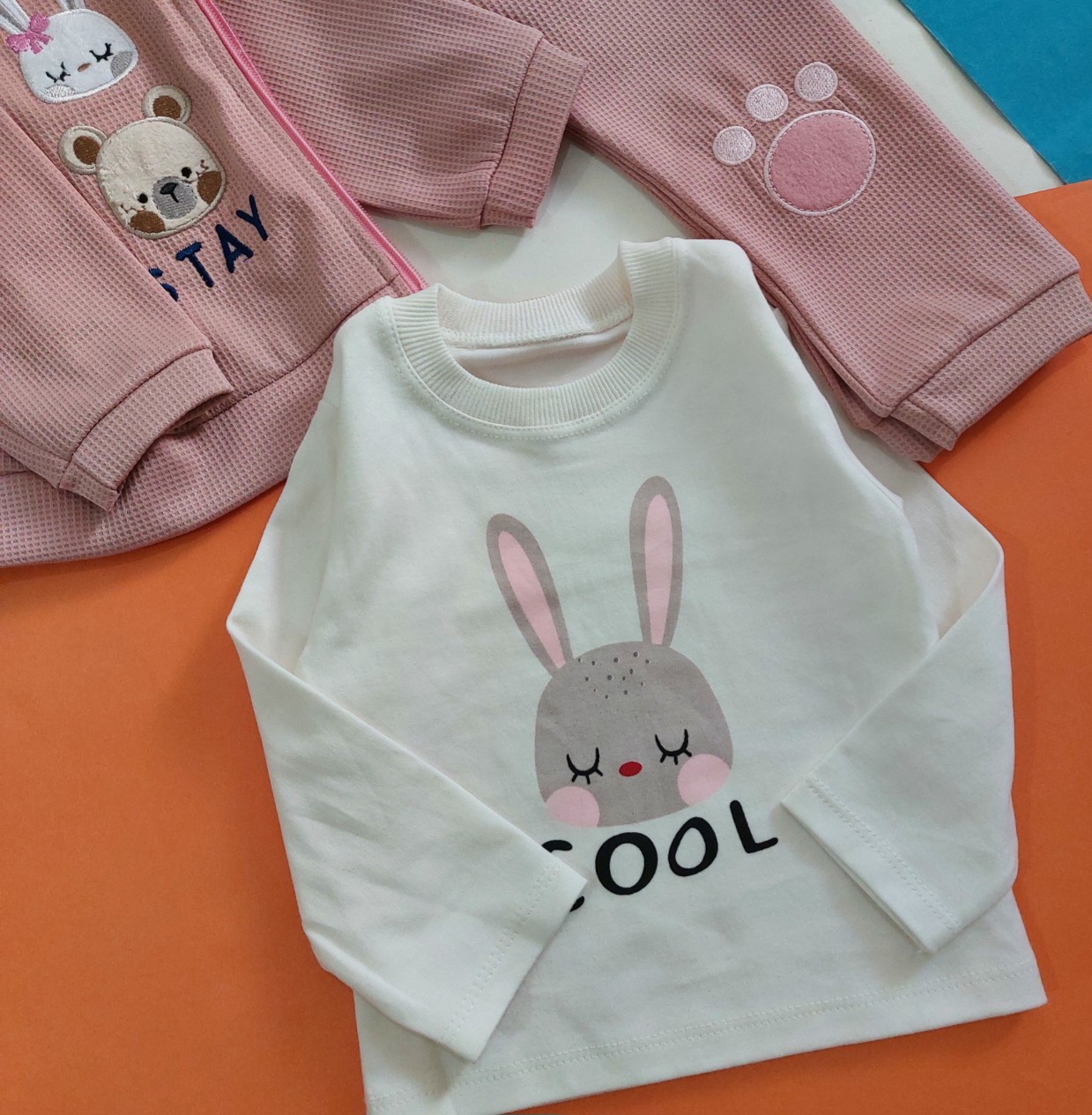 ۳ تکه لباس بچگانه