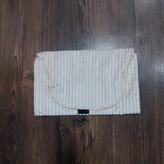 سرویس خواب دورو مخمل راه راه ۸ تکه نوزاد کرم