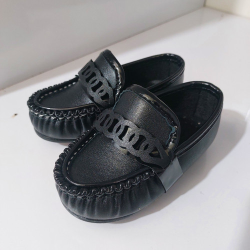 خرید کفش کالج بچگانه ارزانتر از همه جا