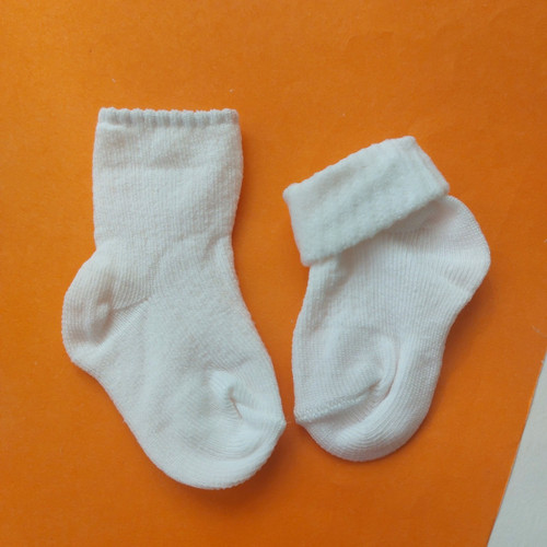 جوراب نوزادی ارزانتر از همه جا