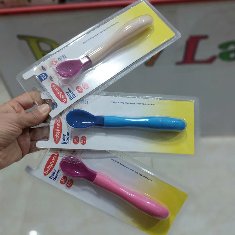 خرید قاشق سیلیکونی کودک با مناسبترین قیمت