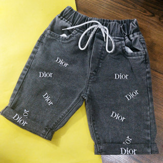 شلوارک جین زغالی طرح Dior از برند ایرانی alone